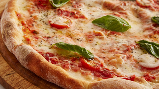 Dos expertos en termodinámica italianos han calculado la ecuación para hacer la pizza perfecta en casa<em></em>